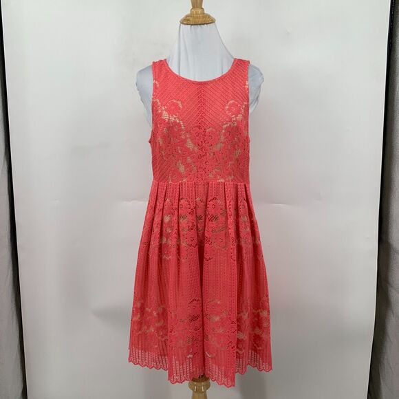 Free People Rocco Lace Dress Womens 6 Pink Crochet Cutout Back Lined Fit Flare - Picture 2 of 16
